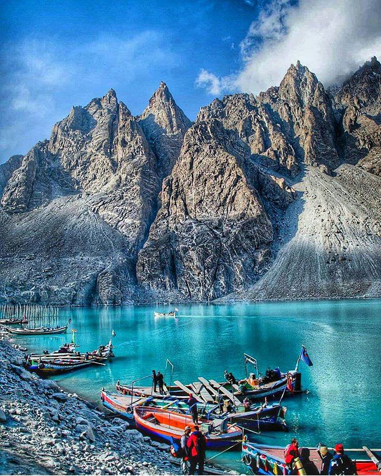 Attabad-Lake-Gojal-Hunza-Valley-Gilgit-Baltistan