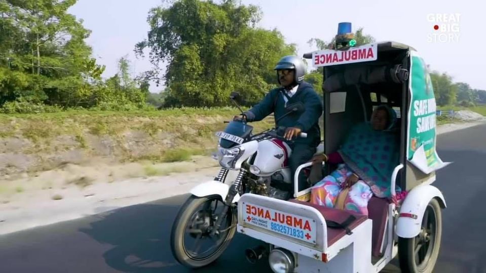 Motorcycle Ambulance Man helps people living in 20 villages
