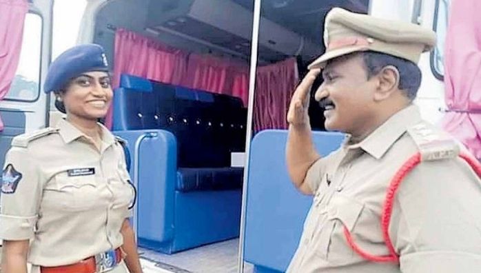 Andhra Cop Salutes Officer Daughter Viral Photo