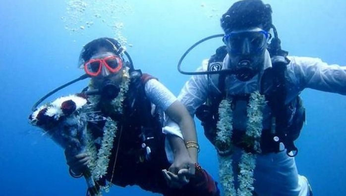 Underwater Wedding viral video