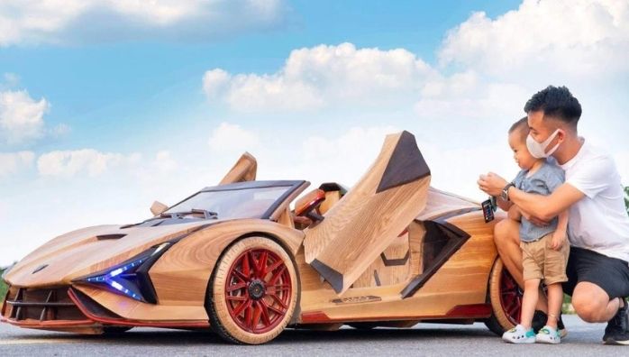 Father build a Lamborghini to his son
