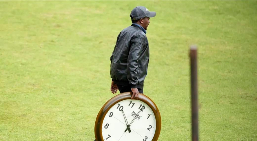 What is stop clock rule in cricket
