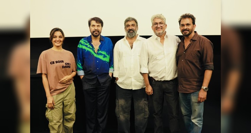 Ranjith and Manju Warrier come together for "Aaro" produced by Mammootty